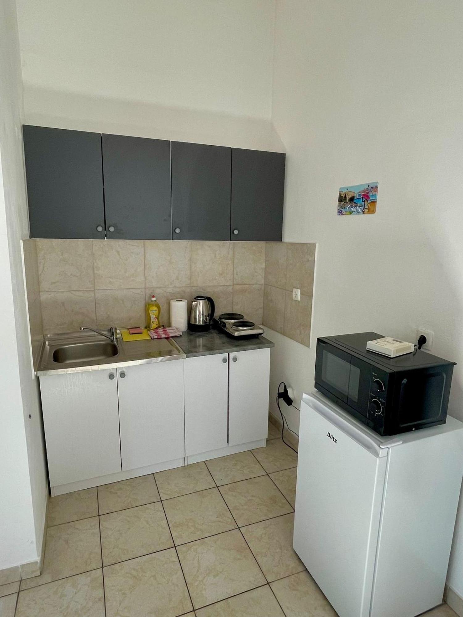 Dejan Apartment4-Top Centar พูลา ภายนอก รูปภาพ
